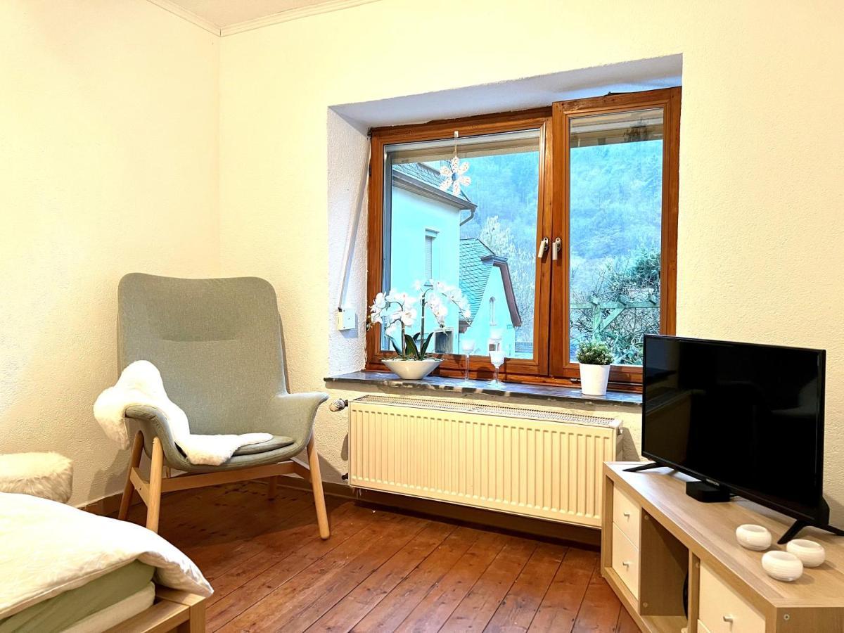 Ferienhaus Moselblick Am Kapellchen Ediger-Eller Esterno foto